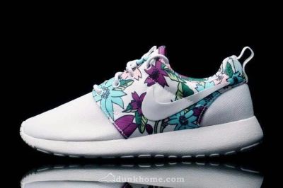 Лот: 7025041. Фото: 1. Nike Roshe run все размеры. Кеды, кроссовки, слипоны
