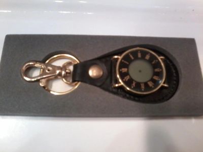 Лот: 10677373. Фото: 1. Часы - брелок мужские НОВЫЕ. Оригинальные наручные часы