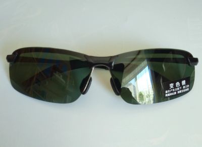 Лот: 19231044. Фото: 1. Новые солнцезащитные очки зелёные... Очки солнцезащитные