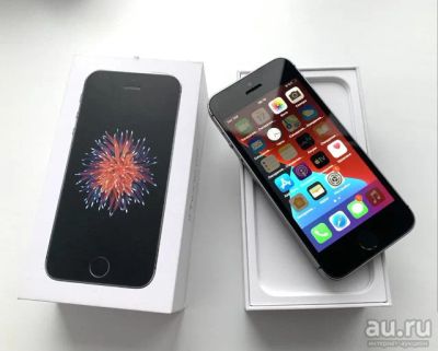 Лот: 18207018. Фото: 1. iPhone SE 32GB. Смартфоны