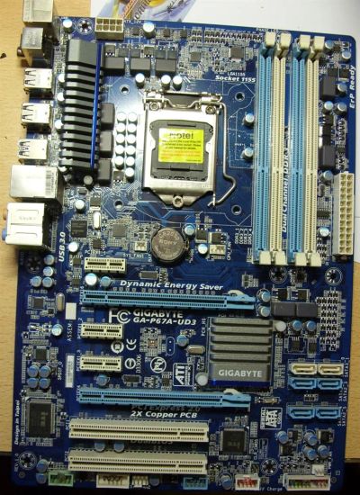 Лот: 3883318. Фото: 1. Материнская плата gigabyte GA-P67A-UD3... Материнские платы