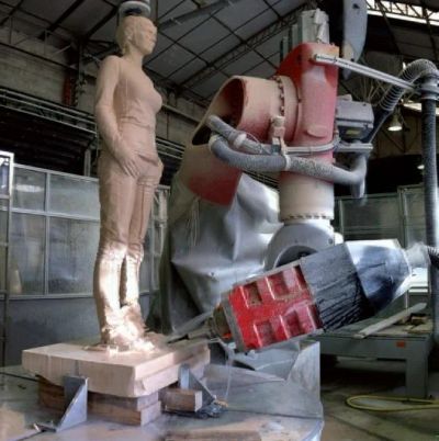 Лот: 10894924. Фото: 1. Робот фрезеровщик по дереву KUKA... Промышленное