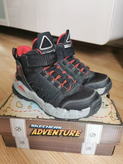 Лот: 18862289. Фото: 1. Кроссовки skechers р. 31. Кеды, кроссовки