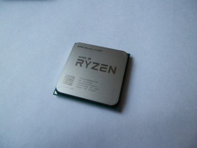 Лот: 20501593. Фото: 1. Процессор AMD Ryzen 3 1200 + кулер. Процессоры