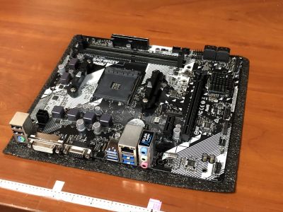 Лот: 18577311. Фото: 1. AsRock A320M-DVS R4.0. Поддержка... Материнские платы