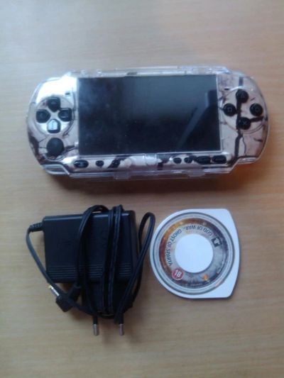 Лот: 7182976. Фото: 1. PSP 3008+чехол+диск God of War. Игровые приставки, консоли