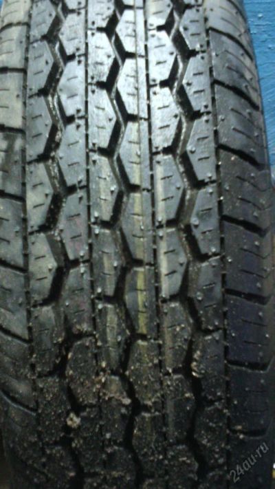 Лот: 5717510. Фото: 1. Bridgestone 165 R13 LT 1 ШТУКА. Шины