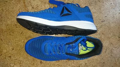 Лот: 9970381. Фото: 1. Кроссовки Reebok Astroride, 41... Кеды, кроссовки, слипоны