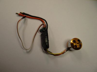 Лот: 11384869. Фото: 1. Мотор A2212 1000kv - 1. Авиамоделизм
