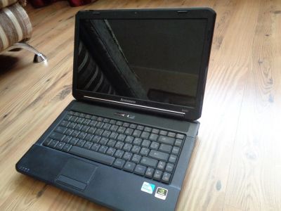 Лот: 10203670. Фото: 1. Ноутбук Lenovo B450. Ноутбуки
