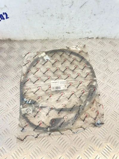 Лот: 25384555. Фото: 1. тросик ручного тормоза Hyundai... Двигатель и элементы двигателя