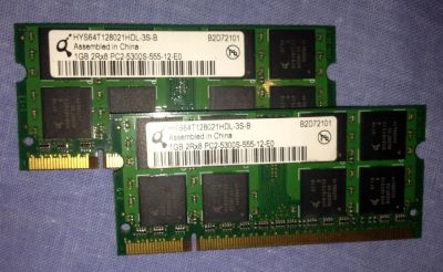 Лот: 3405181. Фото: 1. 1gb 2rx8 pc2-5300s-555-12-e0. Оперативная память