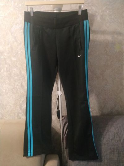 Лот: 19182282. Фото: 1. Спортивное трико NIKE женское. Спортивные костюмы