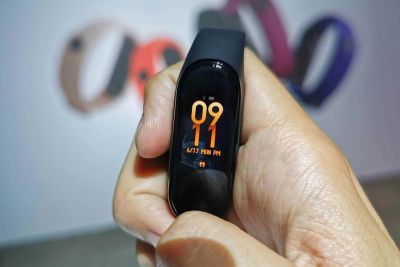 Лот: 14457961. Фото: 1. Новые Xiaomi Mi Band 4. Оригинальные наручные часы