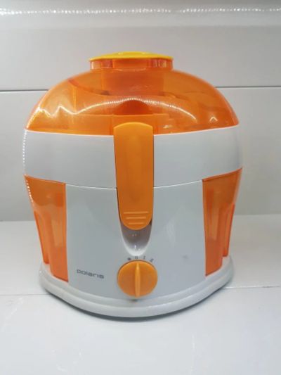 Лот: 14580372. Фото: 1. соковыжималка polaris pea 0301. Кухонная