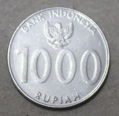 Лот: 23291165. Фото: 1. Индонезия 1000 рупий 2010 года... Азия