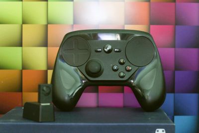 Лот: 13461793. Фото: 1. Steam Controller. Аксессуары для игровых приставок, консолей, геймпады