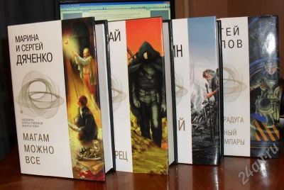 Лот: 216866. Фото: 1. Четыре книги из серии "Шедевры... Художественная