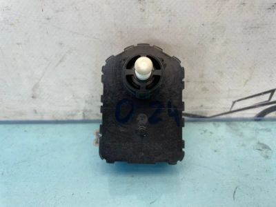 Лот: 24393019. Фото: 1. корректор фар Toyota Highlander... Двигатель и элементы двигателя