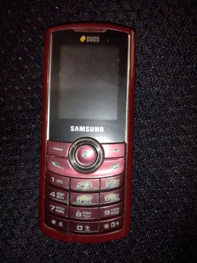 Лот: 17555416. Фото: 1. samsung gt-e2232 неисправно. Кнопочные мобильные телефоны