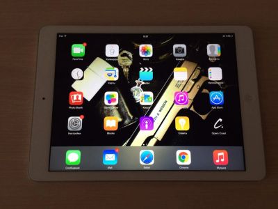 Лот: 5197045. Фото: 1. Apple iPad air обмен на ноутбук. Планшеты