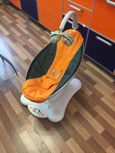 Лот: 9763063. Фото: 1. Mamaroo 2.0 4moms. Ходунки, прыгунки, качели