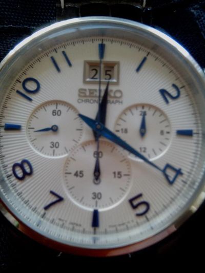Лот: 9721331. Фото: 1. часы SEIKO 7T04 big date. Оригинальные наручные часы