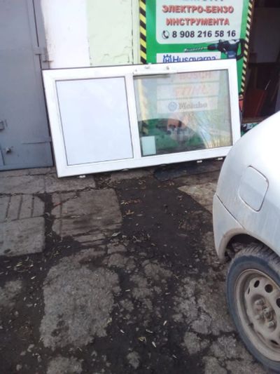Лот: 20215606. Фото: 1. Дверь пластиковая со стеклом. Замки