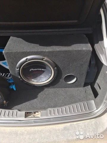 Лот: 10082319. Фото: 1. Сабвуфер Pioneer 1300 w. Сабвуферы