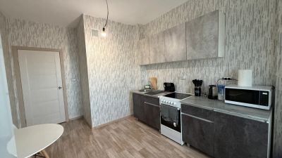 Лот: 25602034. Фото: 1. 2-комн. квартира , Красноярск... Квартиры, студии
