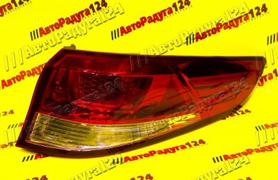 Лот: 18645783. Фото: 1. Фонарь задний Kia Rio (2015-... Оптика и освещение