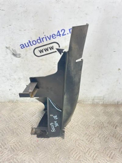 Лот: 25278787. Фото: 1. Дефлектор радиатора Ford Focus... Двигатель и элементы двигателя