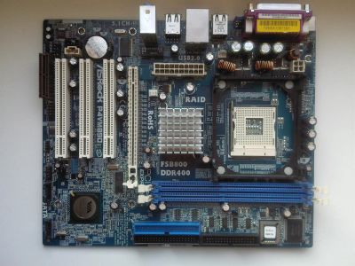 Лот: 3714408. Фото: 1. Материнская плата ASRock P4VM890... Материнские платы