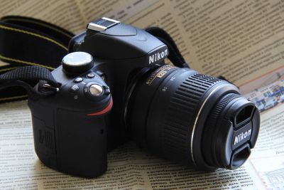 Лот: 9005791. Фото: 1. Nikon D3200 kit 24Mpix состояние... Цифровые зеркальные