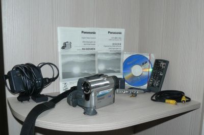 Лот: 9794322. Фото: 1. Видеокамера Panasonic NV-GS50EN. Видеокамеры
