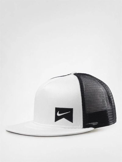 Лот: 3103493. Фото: 1. Бейсболка Nike. Головные уборы