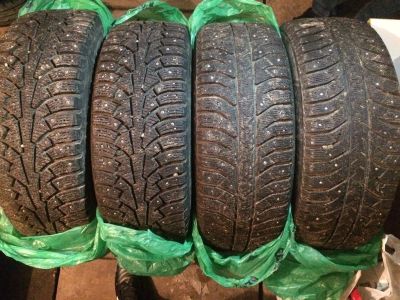 Лот: 12635581. Фото: 1. Резина зимняя 215/55/17 2 Bridgestone... Шины