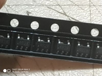 Лот: 17079906. Фото: 1. Стабилизатор напряжения XC6204B332MR... Микросхемы