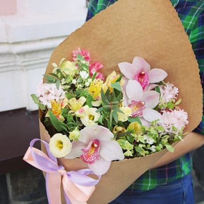 Лот: 8004300. Фото: 1. Сборный букет. Цветы на Щорса... Свежие цветы