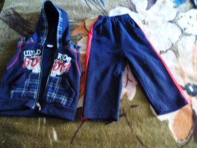 Лот: 4475326. Фото: 1. костюмчик с начесом мальчику р... Костюмы, пиджаки, комбинезоны