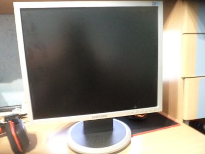 Лот: 6133026. Фото: 1. ЖК монитор Samsung SyncMaster... ЖК-мониторы