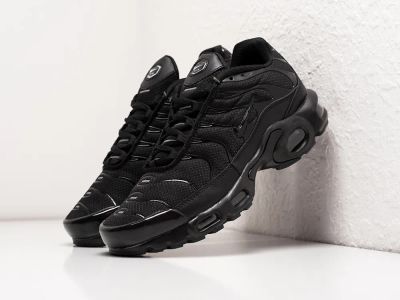 Лот: 10849580. Фото: 1. Кроссовки Nike Air Max Plus TN. Кеды, кроссовки, слипоны