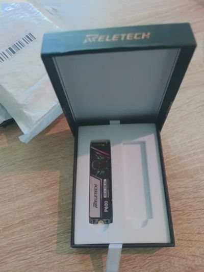 Лот: 23425767. Фото: 1. Как новый NVME M2 SSD на 1 Tb... SSD-накопители