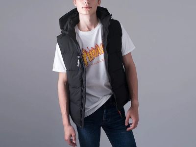 Лот: 11966401. Фото: 1. Жилет Reebok Артикул: 11207. Пиджаки, жакеты, жилеты