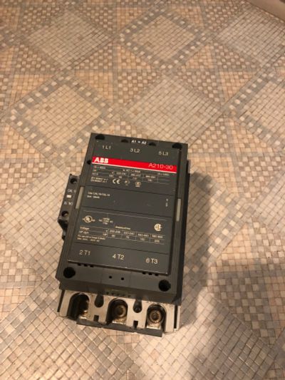 Лот: 24765940. Фото: 1. Контактор ABB A210-30. Магнитные пускатели, контакторы, реле