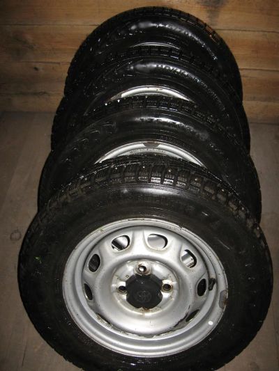 Лот: 3166979. Фото: 1. Комплект Nokian H7 175/70/13 на... Шины на дисках