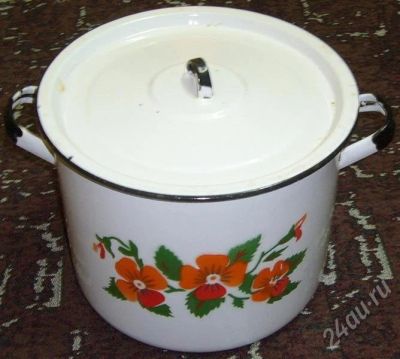 Лот: 284624. Фото: 1. Кастрюля эмалированная. Сковороды и сотейники