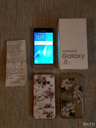 Лот: 13069130. Фото: 1. Samsung galaxy j1. Смартфоны