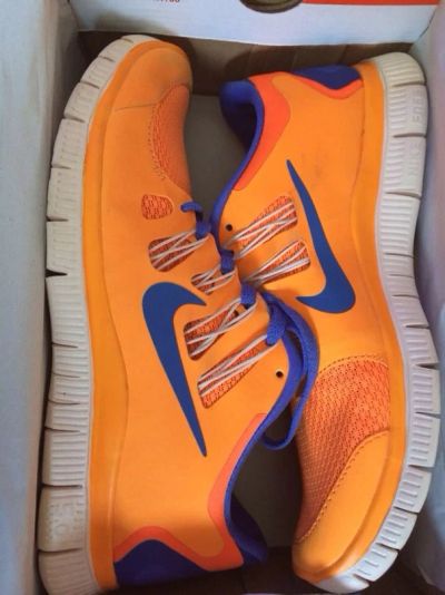 Лот: 3964698. Фото: 1. nike беговые рыжие. Кеды, кроссовки, слипоны
