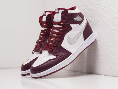 Лот: 18954699. Фото: 1. Кроссовки Nike Air Jordan 1 High... Кеды, кроссовки, слипоны